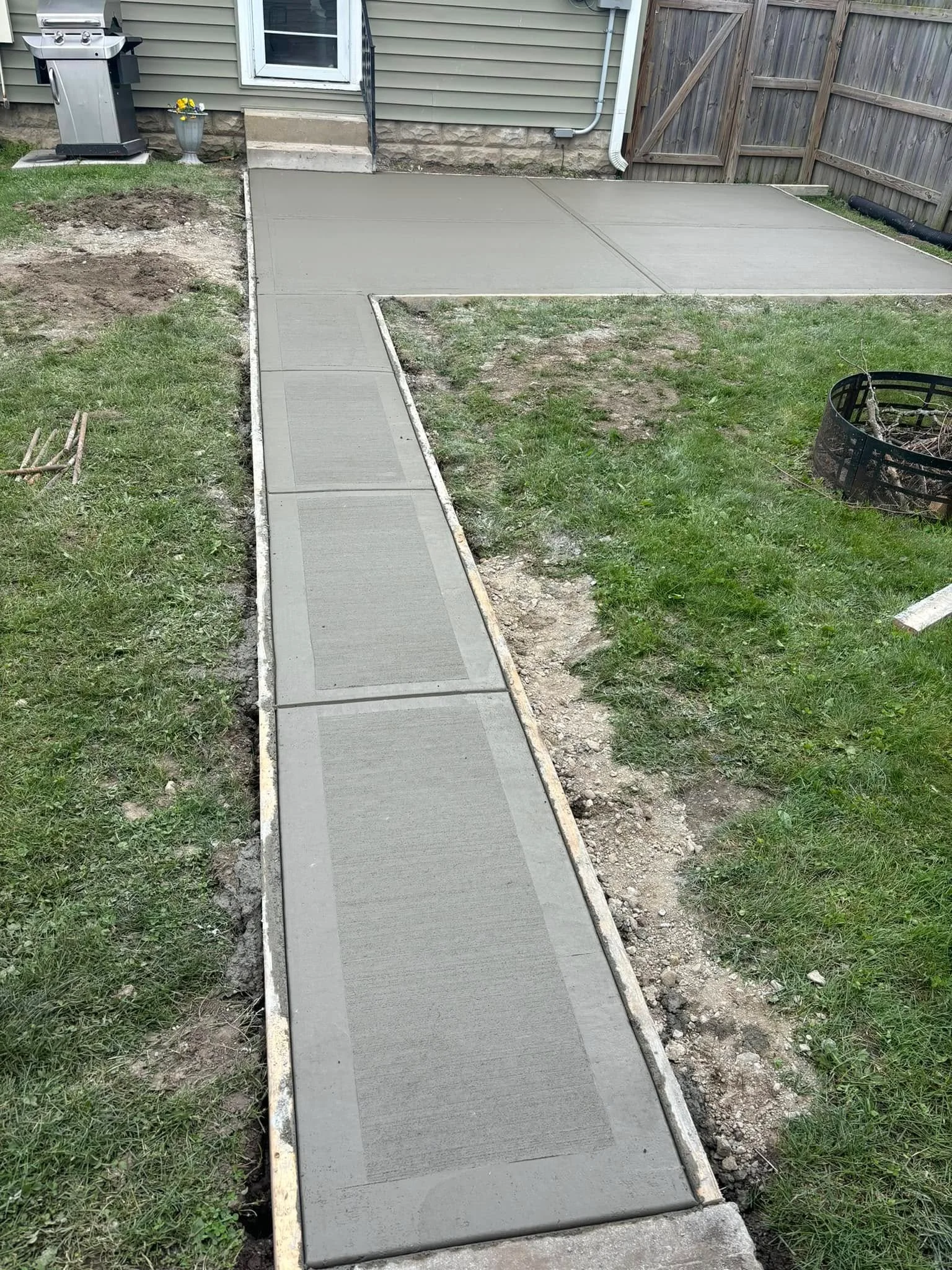 Concrete Curb Paving in Trafalgar, IN
